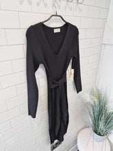 Load image into Gallery viewer, BEAU Bodycon Knit Dress - Black