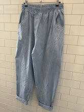 Load image into Gallery viewer, SANTI Casual Trouser (4 Colours)