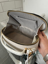 Load image into Gallery viewer, BOBBI Box Bag - White