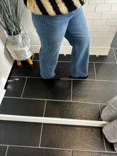 Load image into Gallery viewer, DRESSIE Wideleg Jeans - Blue