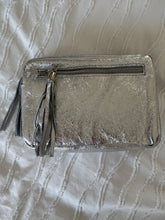 Load image into Gallery viewer, CAPRI LEATHER Metallic Camera Bag - Silver
