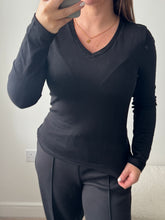 Load image into Gallery viewer, BASE V Layer Top - 2 Colours