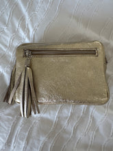 Load image into Gallery viewer, CAPRI LEATHER Metallic Camera Bag - Silver