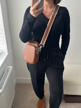 Load image into Gallery viewer, CITY Crossbody Bag - 5 Colours