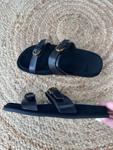 Load image into Gallery viewer, CELINA Sandals - Black
