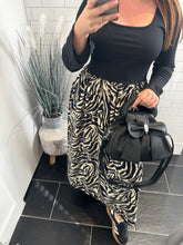 Load image into Gallery viewer, PORTO Long Sleeve Dress - Zebra