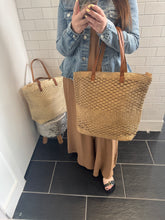 Load image into Gallery viewer, RAFFIA Beach Bag (2 Colours)