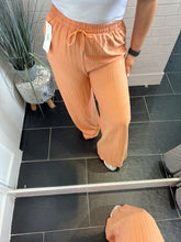 Load image into Gallery viewer, CLARA Crinkle Floaty Trouser - Peach