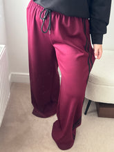 Load image into Gallery viewer, STACEY Stripe Wideleg Joggers - Burgandy
