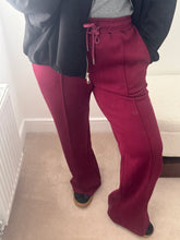 Load image into Gallery viewer, JEN Wideleg Joggers - 3 Colours
