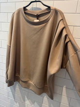 Load image into Gallery viewer, PIPPA Pleated Sleeve Sweatershirt - Beige
