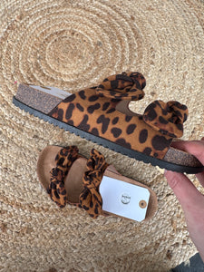 BELLA Bow Sandals - Leopard