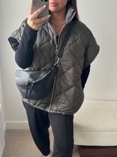 Load image into Gallery viewer, QUIN Quilted Gillet - 4 Colours

