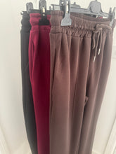 Load image into Gallery viewer, JEN Wideleg Joggers - 3 Colours
