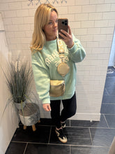 Load image into Gallery viewer, MON CHERI Sweatshirt - Mint
