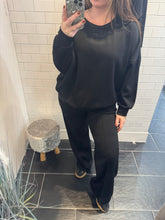 Load image into Gallery viewer, PIPPA Pleated Sleeve Sweatershirt - Black
