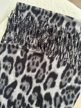 Load image into Gallery viewer, LEOPARD Cashmere Scarf - Grey
