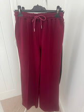 Load image into Gallery viewer, JEN Wideleg Joggers - 3 Colours
