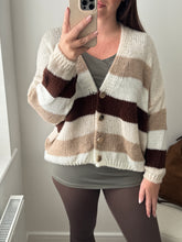 Load image into Gallery viewer, CARLA Chunky Stripe Cardi
