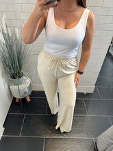 Load image into Gallery viewer, BASIC Jersey Vest (10 Colours)
