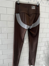 Load image into Gallery viewer, EMME Energy Leggings - Chocolate
