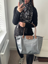 Load image into Gallery viewer, LEOPARD Cashmere Scarf - Grey
